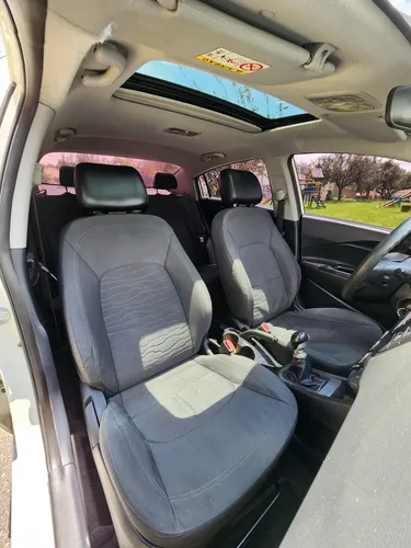 Kia Rio Ub Ex Full 1.4 Mt Techo!!