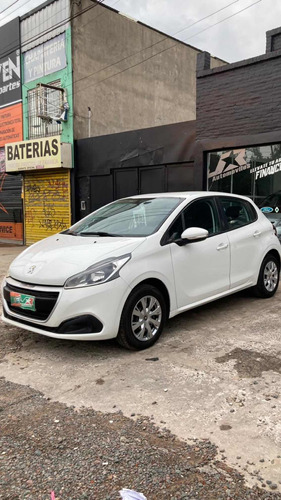 Peugeot 208 1.5 Active