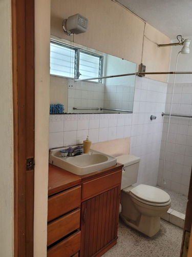 Imagen 5 de 8 de Renta Apartamento 1 Habitación Col. Javier Zona 12