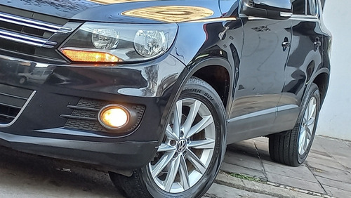 Imagen 8 de 24 de Volkswagen Tiguan 2012 2.0 Sport & Style Tsi 200cv