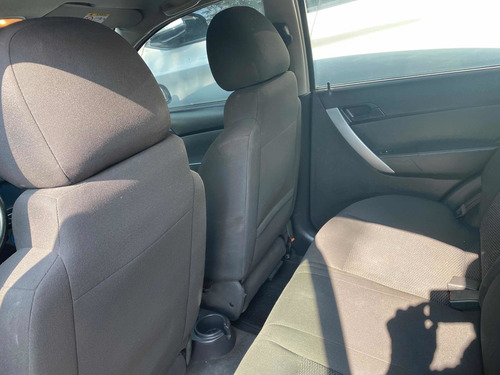 Imagen 8 de 15 de Chevrolet Aveo 2018 1.6 Lt Bolsas De Aire Y Abs Nuevo Mt