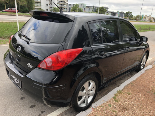 Nissan Tiida Extra Full Automatico 1.8
