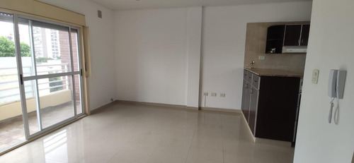 Imagen 7 de 17 de Hermoso Departamento En Villa Ballester. Nuevo Valor
