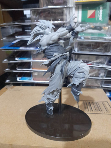 Goku Ssj Dragon Ball Banpresto Gris