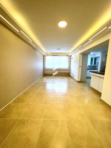 Apartamento De Alquiler - Quintas De Pontezuela - Santiago