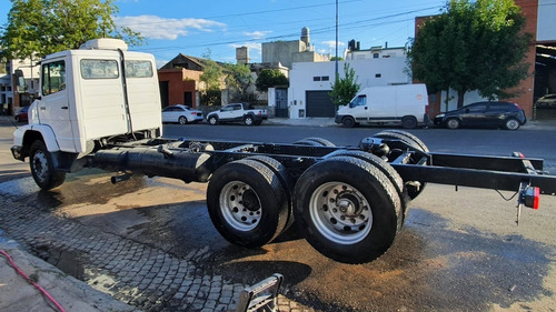 Imagen 15 de 15 de Mercedes Benz 1215 Turbo Balancín Neumático 6x2 Chasis 1992