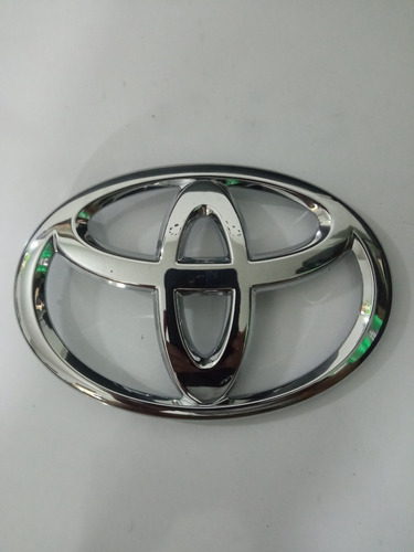 Emblema Frontal Parrilla Toyota 4runner 2005-2009 (original)
