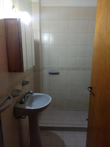 Edificio Comercial En Venta En Gregorio De Laferrere