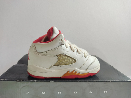 Tenis  Air Jordan Retro 5 Niño 12mx