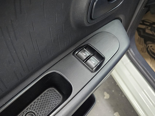 Fiat Mobi 1.0 FIREFLY FLEX DRIVE MANUAL