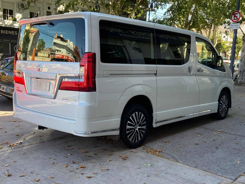Imagen 4 de 25 de Toyota Hiace 2021 2.8 Tdi Wagon 6at 10a Vx Premium