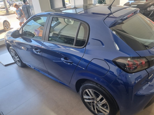 Imagen 9 de 20 de Peugeot 208 Allure Pack Tiptronic 1.6 2023 D