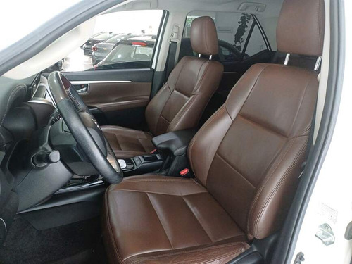 Toyota Hilux SW4 2.7 SR 4X2 16V FLEX 4P AUTOMÁTICO