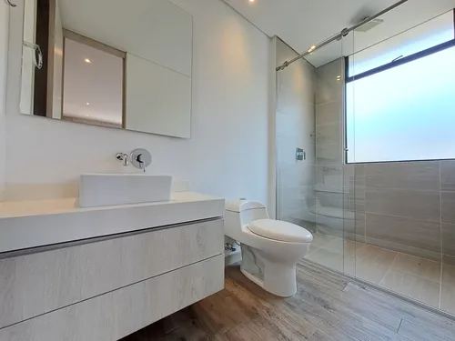 Apartamento En Venta En Benedictinos, La Abadia. Cod V16453