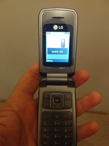Celular LG Scorpions Kp215