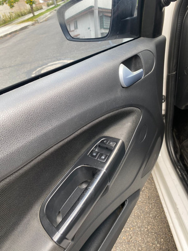 Volkswagen Voyage 1.6 Trendline