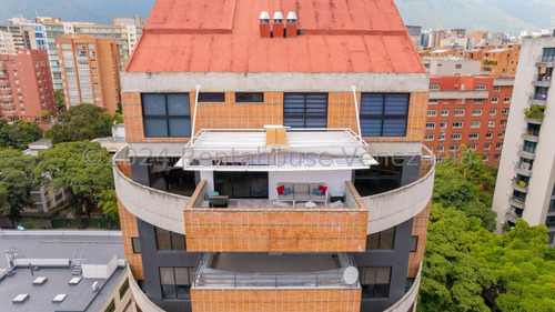 Bellísimo Ph En Venta En El Rosal Totalmente Remodelado Y Amoblado