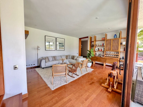 Gran Casa En Condominio Exclusivo Gonzalo Mardones