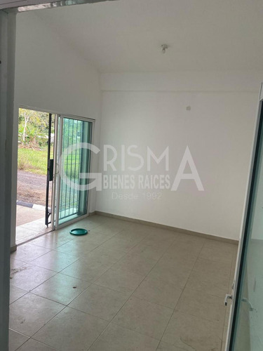 Amplia Bodega En Excelente Ubicación En Venta O Renta En Tuxpan, Ver