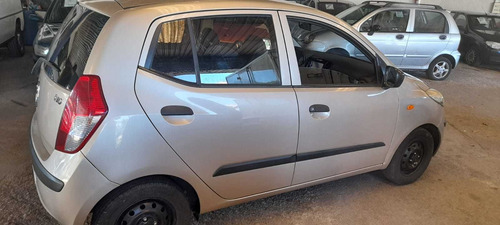 Hyundai I10 1.0 Gls Seguridad L Mt U$s4.000 Y 36cuotas