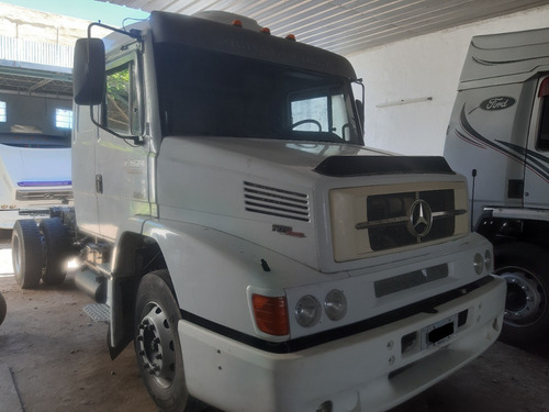 Mercedes Benz 1624 Tractor 2011