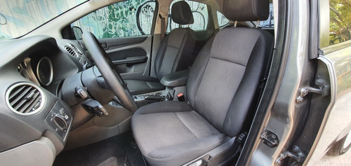 Ford Focus 1.6 Trend - Impecable Estado - Permuto