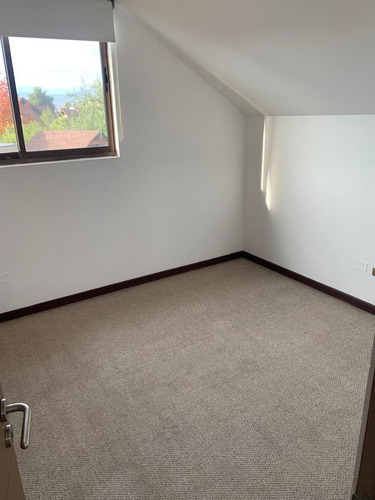 Casa En Arriendo De 3d/3b En Condominio Los Poleros Machalí