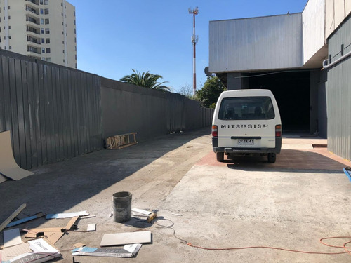 Local Comercial Ubicado En Calle 4 Oriente Con 3 Sur.