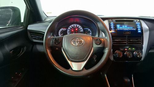 Toyota Yaris 1.5 CORE AUTO