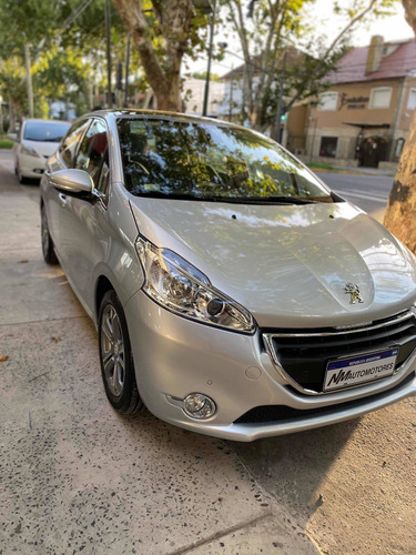 Peugeot 208 1.6 Feline 2013