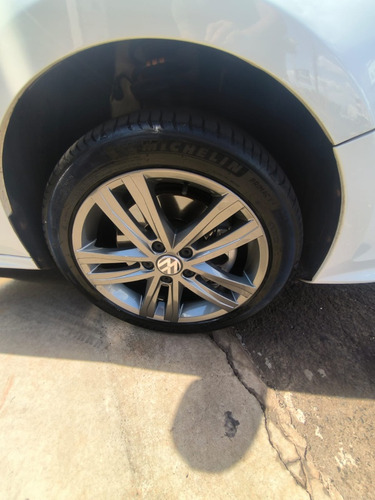 Volkswagen Jetta 2.0 Tsi Highline 4p