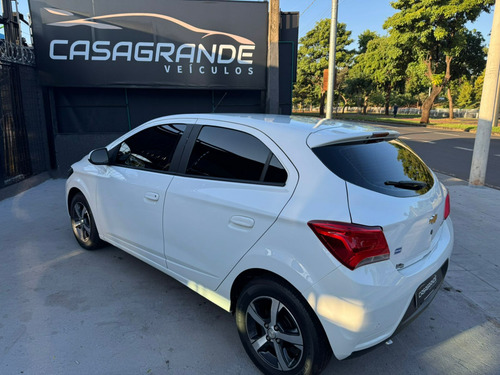 Chevrolet Onix 1.4 MPFI LTZ 8V FLEX 4P AUTOMÁTICO