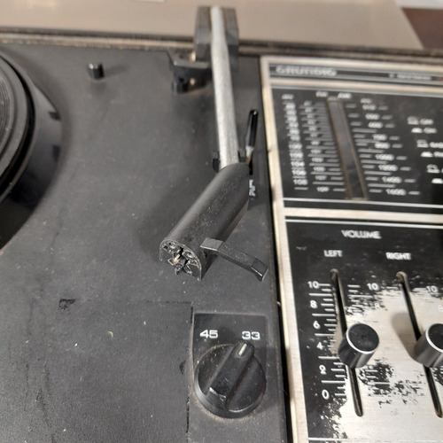 Imagem 9 de 9 de Vitrola Rádio Grundig Studio 321 Pra Peças Ou Conserto Ler