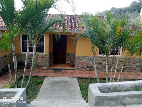Imagen 5 de 12 de Casa En Venta Urbanización Karimao Country