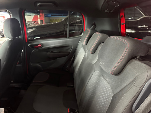 Fiat Uno 1.3 Sporting Flex Dualogic 5p