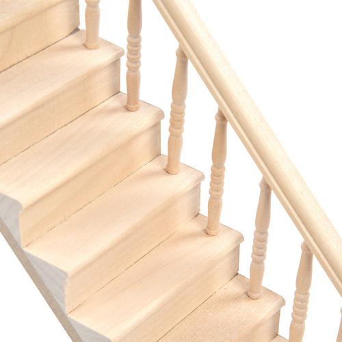 Escalera Para Casa De Muñecas De Abedul Brillante Con Esquin
