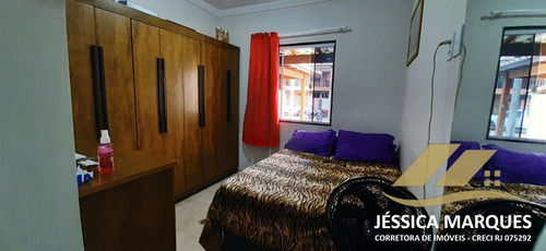Imagem 8 de 10 de Casa De 2 Quartos, Área Gourmet E Piscina Em Unamar - Jmc.81