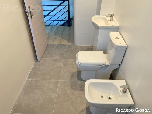 Casas Duplex La Blanqueada 1 Dormitorio Patio Unidad 4