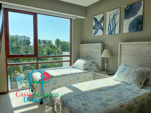 Cad La Isla Fiji Y4. Terraza Con Vista A Las Áreas Comunes