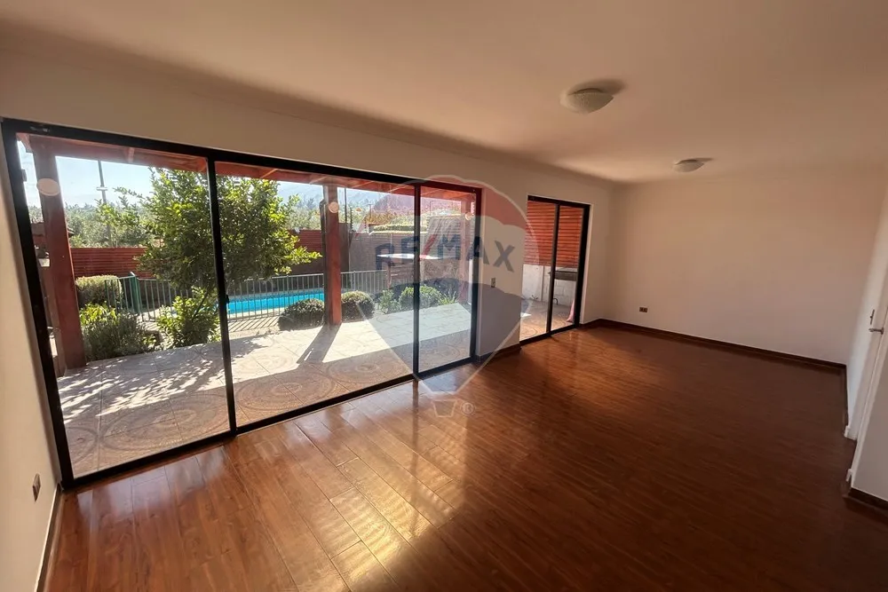 Imagen 2 de 18 de Casa Moderna En Alto Macul