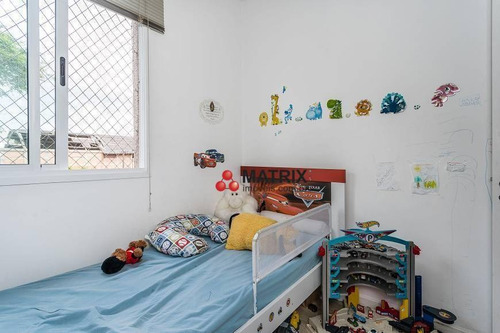 Ótimo Apartamento Com 2 Dormitórios À Venda, 60 M² Por R$ 269.000 - Capão Raso - Curitiba/pr - Ap6698