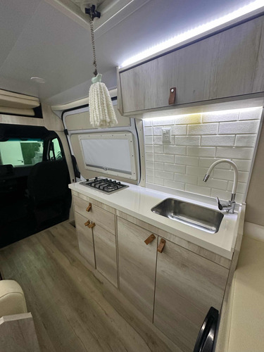 Motor Home Sprinter 416 Modelo 2023 Solo 2000km