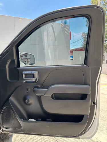 Chevrolet Silverado 5.4 2500 Cab Reg Ls 4x2 At