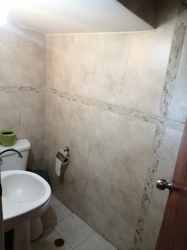 Imagen 8 de 16 de Townhouse En El Conj. Res. El Lirial. Pueblo De San Diego, Atth-194