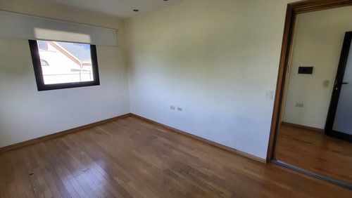 Oficina Alquiler Castelar Complejo Comercial