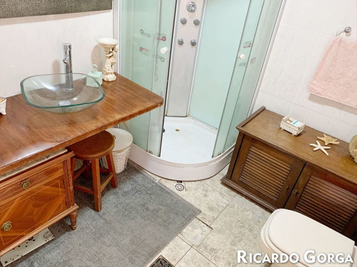 Imagen 12 de 21 de Venta Casa Bella Vista 4 Dormitorios (ref: Rgo-819)