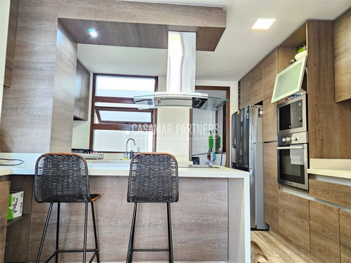 3 Dom, 3 Baños + Servicios, Salita, La Dehesa Central