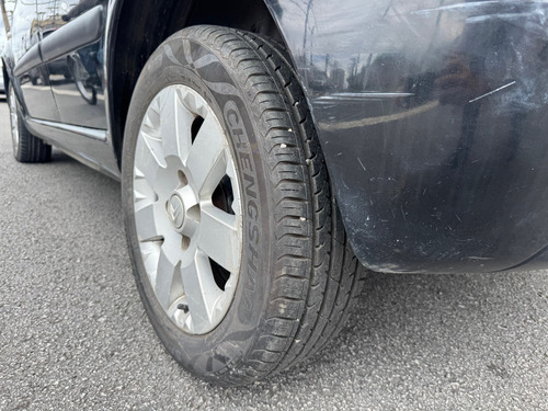Citroën C3 1.4 8v Exclusive Flex 5p