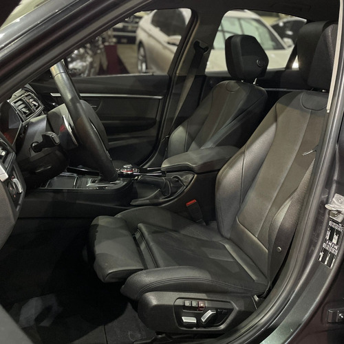 Imagen 11 de 24 de Bmw 330i Sport