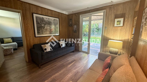 Casa En Venta De 3 Dorm. En Ñuñoa